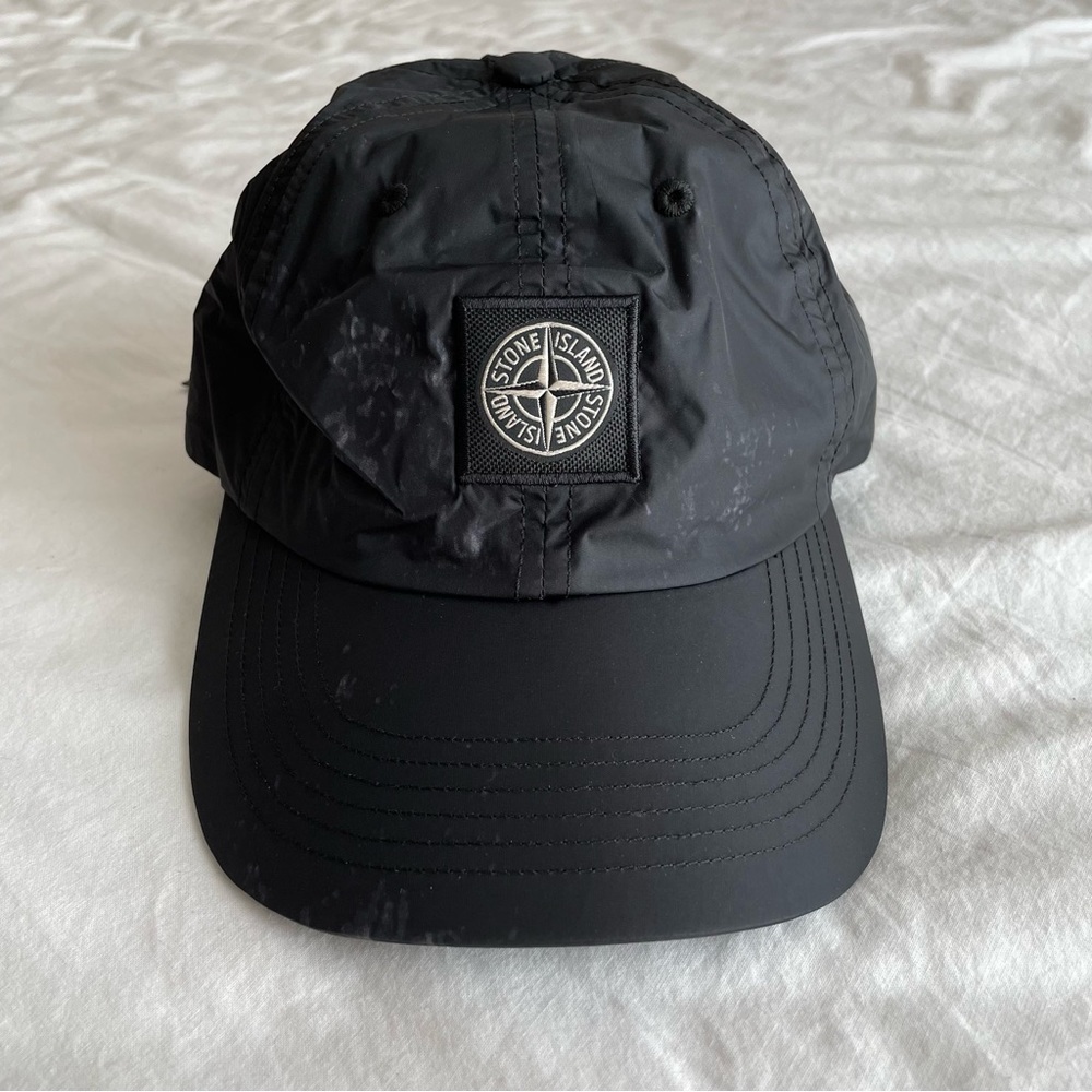 Supreme x Stone Island nylon hat in black nwt